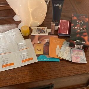 Bundle of Beauty + Hair Care + Makeup Brush Samples